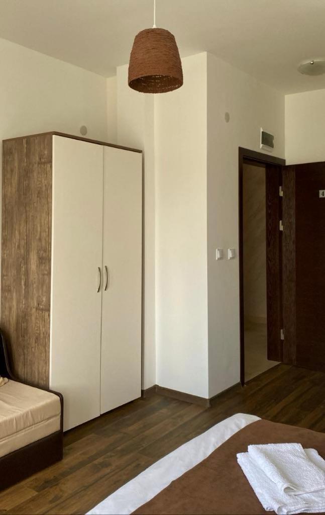 Бялата Къща Hotel Chakalarovo Exterior photo